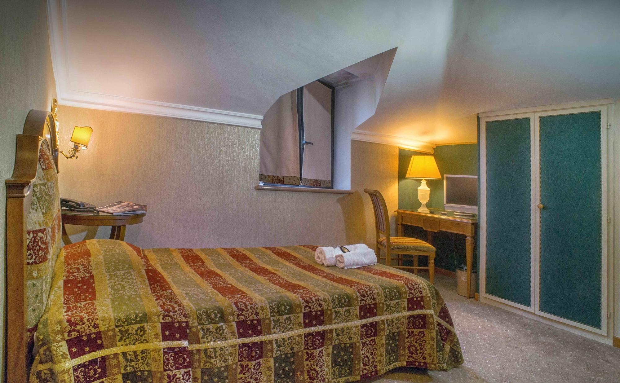 מרינו Grand Hotel Helio Cabala מראה חיצוני תמונה