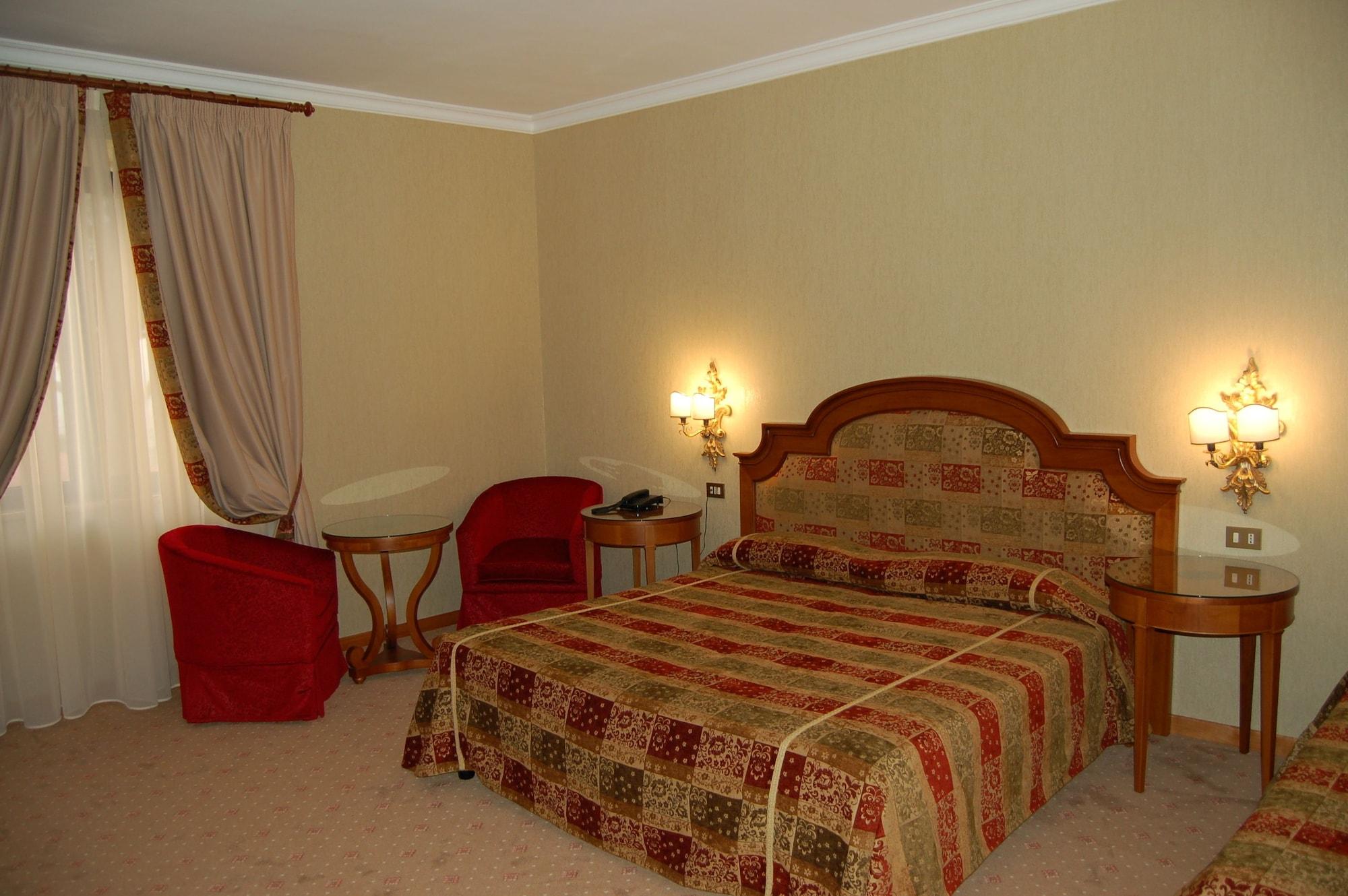 מרינו Grand Hotel Helio Cabala מראה חיצוני תמונה